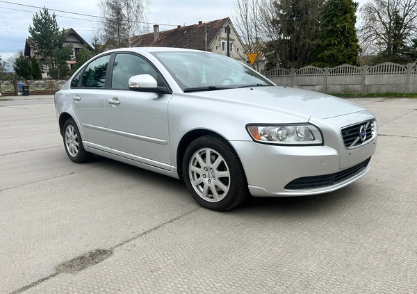 Volvo S40 cena 22000 przebieg: 219940, rok produkcji 2011 z Brzeg małe 254